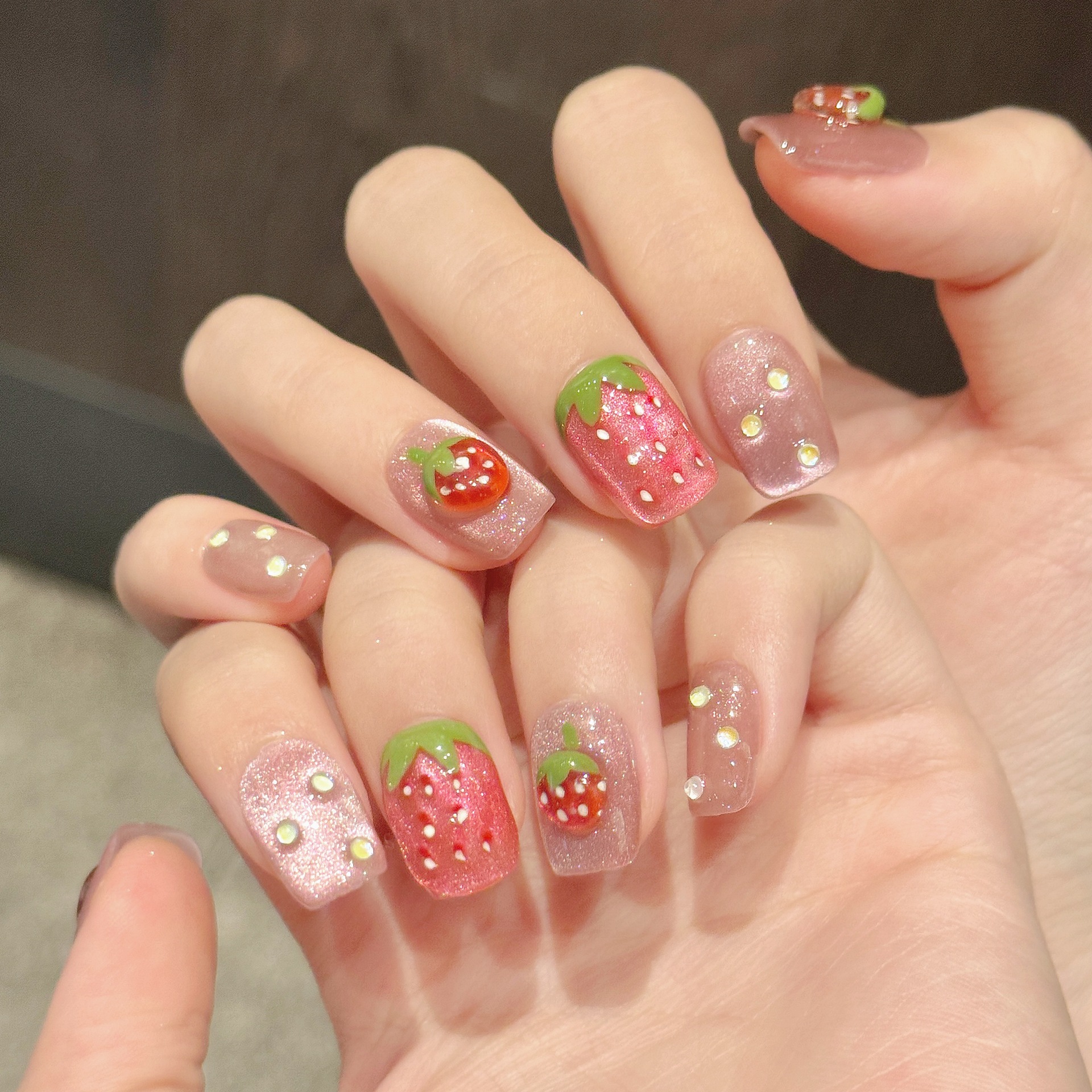 10pcs Handmade Press on Nails  - Nail Art Strawberry reseña y precio