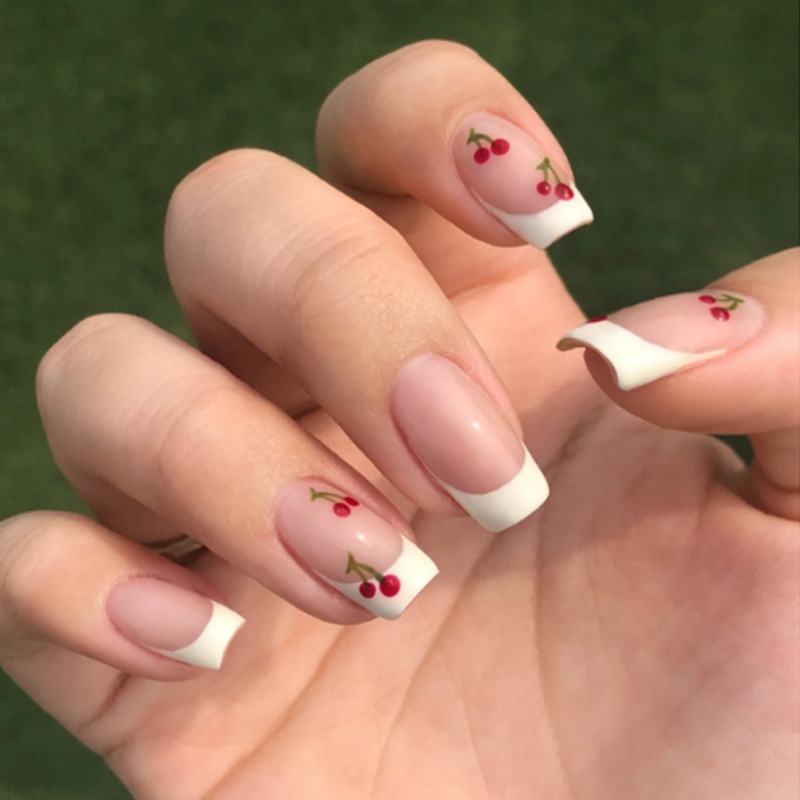 24pcs White French Square Red  - Nail Art Red Cherry reseña y precio